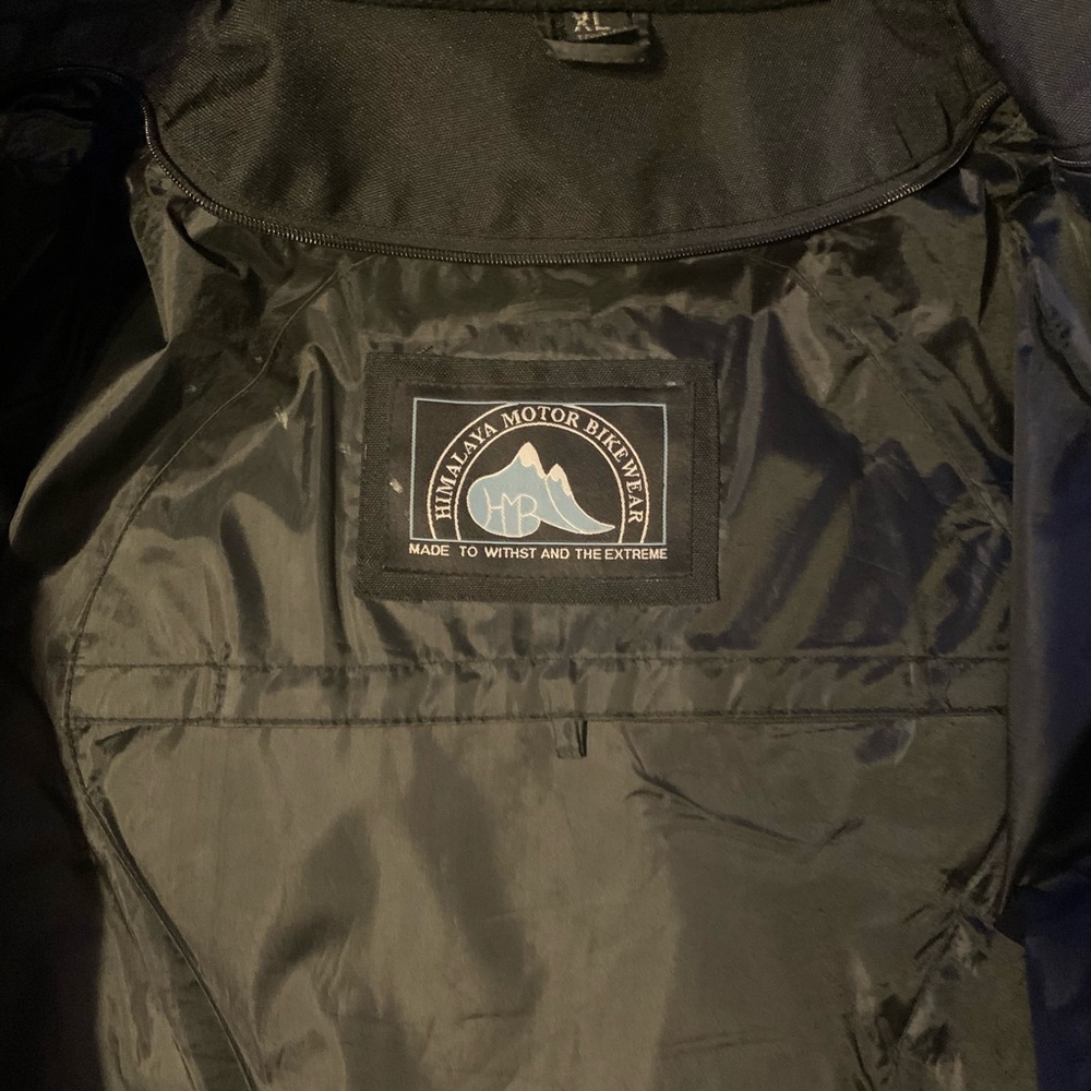 Motorcycle jacket - Picture 2 of 3